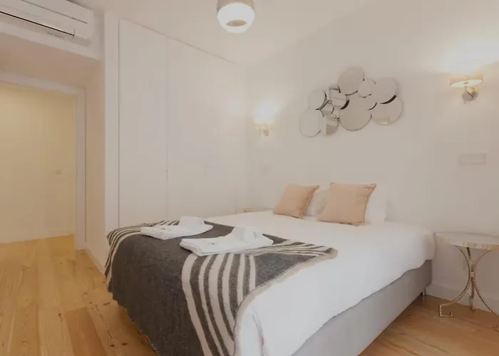 Апартаменты Casa Da Mouraria Лиссабон