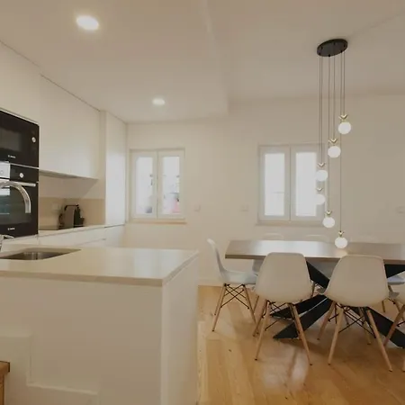 דירה Casa Da Mouraria *